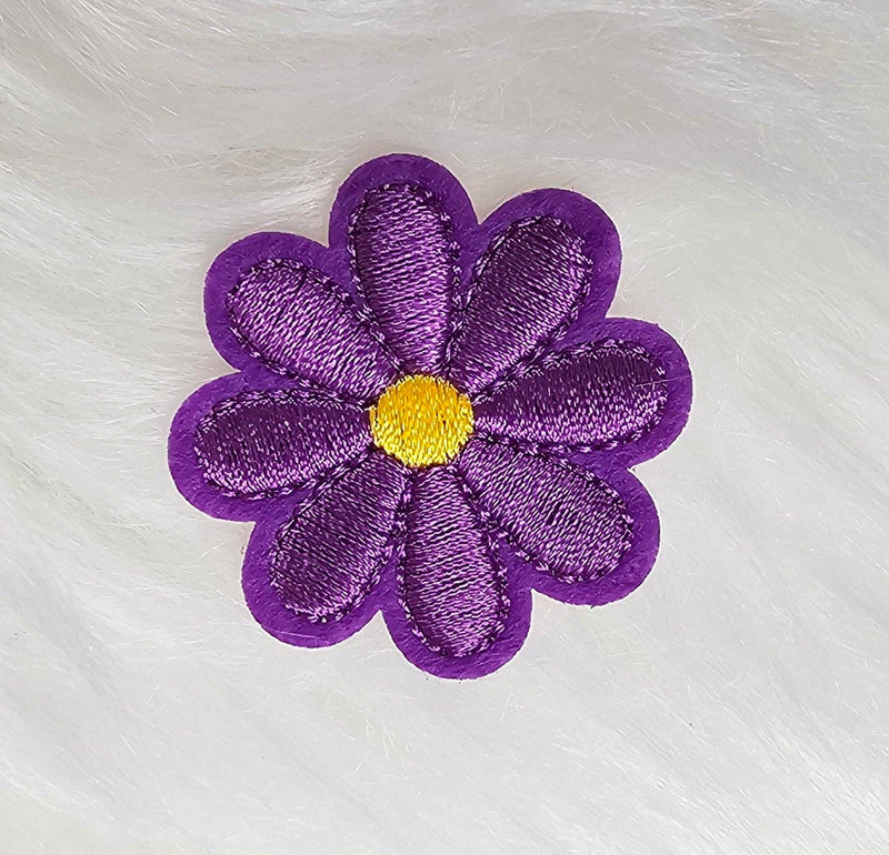Daisy Small Flower Embroidery Iron On Patch: F Mint/Turquoise